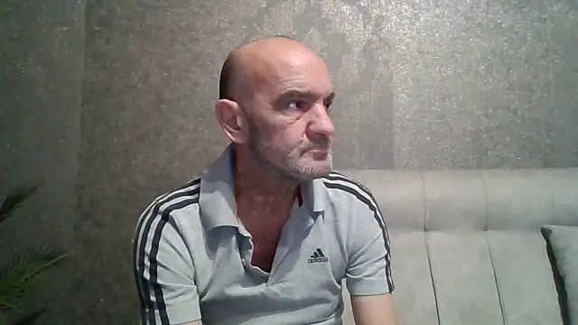 Snapshot of skorpibg65 chatting on 02.10.26 skorpibg65 online show from 02.10.26