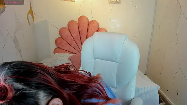 NiickyJones online show from 03.06.26