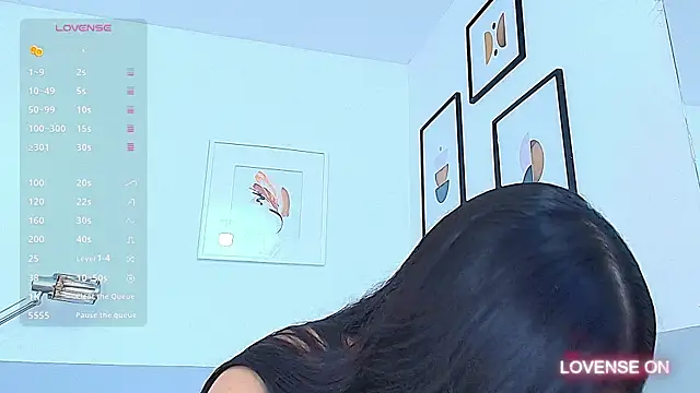 littlee emilyy  online show from 12.04.24