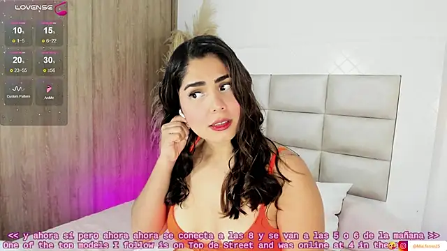 Goddess mia2 online show from 10.20.25