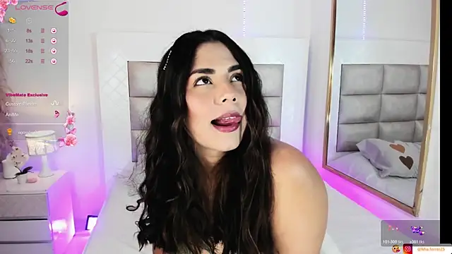 Goddess mia2 online show from 04.20.26