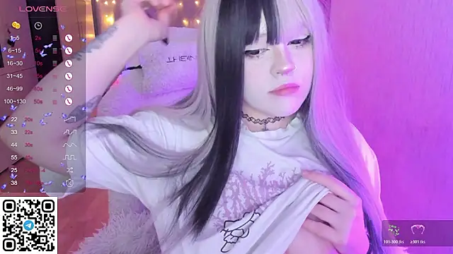 SelenaCute online show from 02.05.26