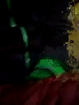 Snapshot of Skkumar2022 chatting on 12.16.25 Skkumar2022 online show from 12.16.25