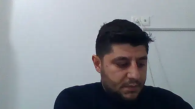 erkekkkadam online show from 11.18.25