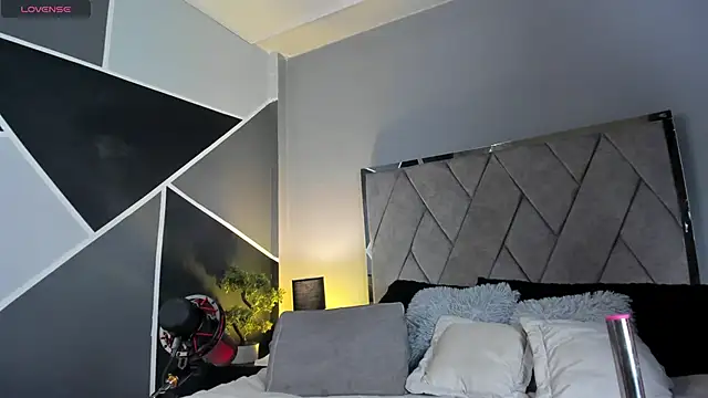 Markbrown online show from 03.12.25