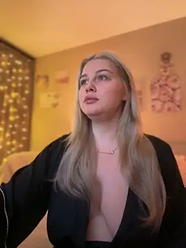 Snapshot of Alexis_Powell chatting on 01.07.25 Alexis Powell online show from 01.07.25