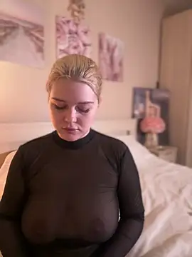 Snapshot of Alexis_Powell chatting on 03.06.25 Alexis Powell online show from 03.06.25