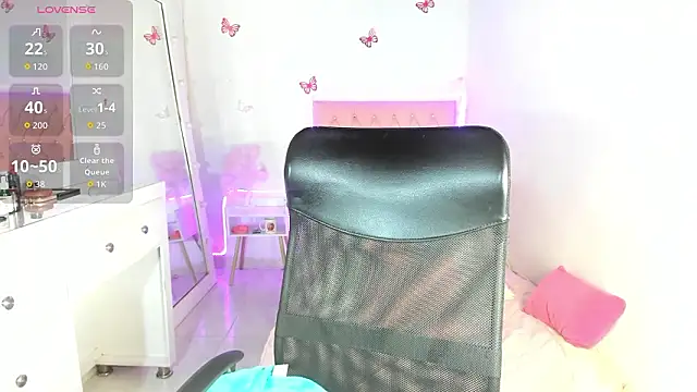 Snapshot of Celeste__sweetx chatting on 01.18.26 Celeste sweetx online show from 01.18.26