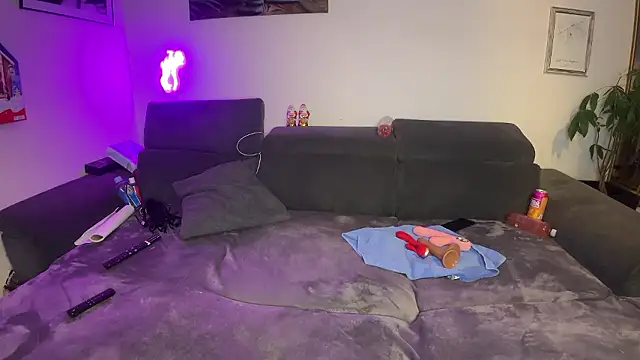 Furby13 online show from 12.03.24