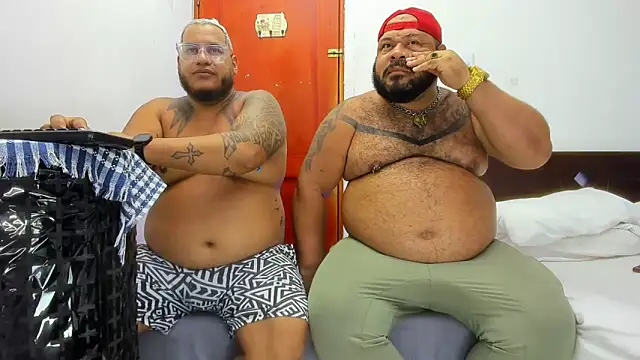 Latino bigcock online show from 11.20.25