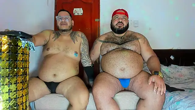 Snapshot of Latino_bigcock chatting on 02.26.26 Latino bigcock online show from 02.26.26