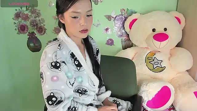 Snapshot of Bich_Anal_ chatting on 07.30.26 Bich Anal online show from 07.30.26