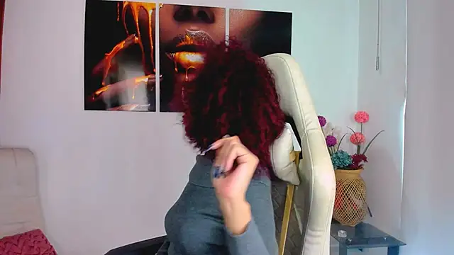 ScarlettMalbec online show from 10.08.25