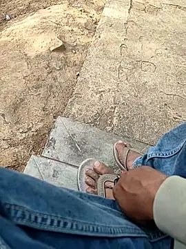 COUPLLE VILLAGE online show from 03.11.25