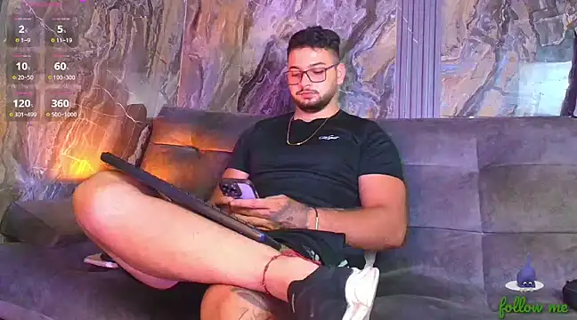 Andrew Brown online show from 03.12.25