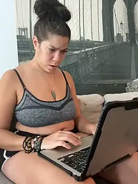 Bigbuttbrooklynn online show from 02.28.25