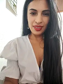 Snapshot of Astrid-- chatting on 11.07.25 Astrid-- online show from 11.07.25