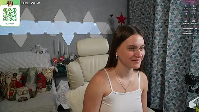 Snapshot of HarleyDeess chatting on 01.12.25 HarleyDeess online show from 01.12.25
