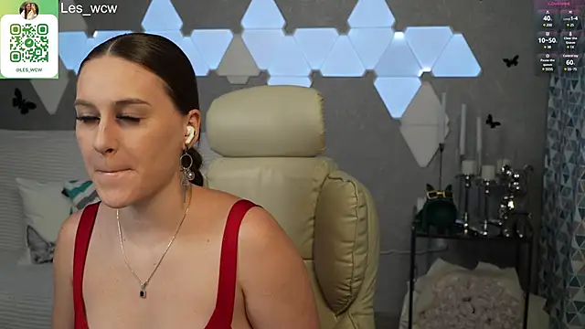 Snapshot of HarleyDeess chatting on 01.31.25 HarleyDeess online show from 01.31.25
