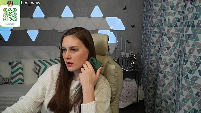 Snapshot of HarleyDeess chatting on 02.06.25 HarleyDeess online show from 02.06.25