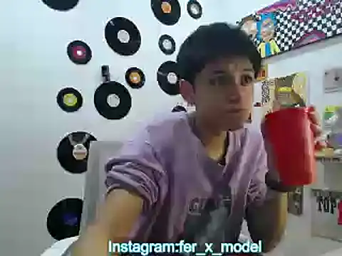 9 Fernanda 9 online show from 03.16.25