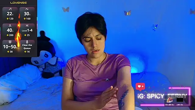 Snapshot of 9_Fernanda_9 chatting on 06.01.26 9 Fernanda 9 online show from 06.01.26