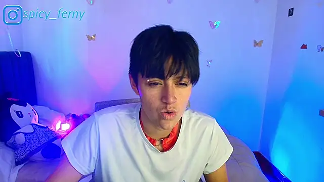 Snapshot of 9_Fernanda_9 chatting on 07.28.26 9 Fernanda 9 online show from 07.28.26