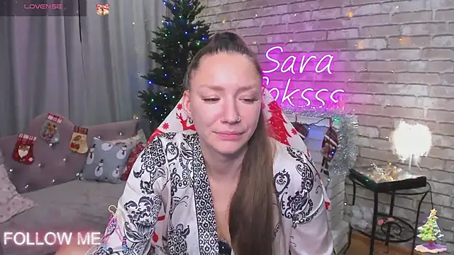 Snapshot of SarahCoksss chatting on 12.13.24 SarahCoksss online show from 12.13.24
