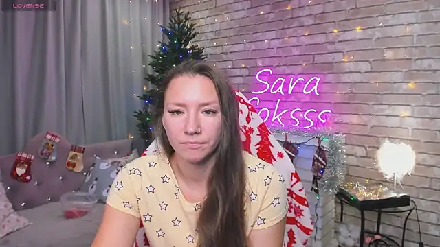 Snapshot of SarahCoksss chatting on 12.14.24 SarahCoksss online show from 12.14.24