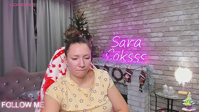 Snapshot of SarahCoksss chatting on 01.05.25 SarahCoksss online show from 01.05.25