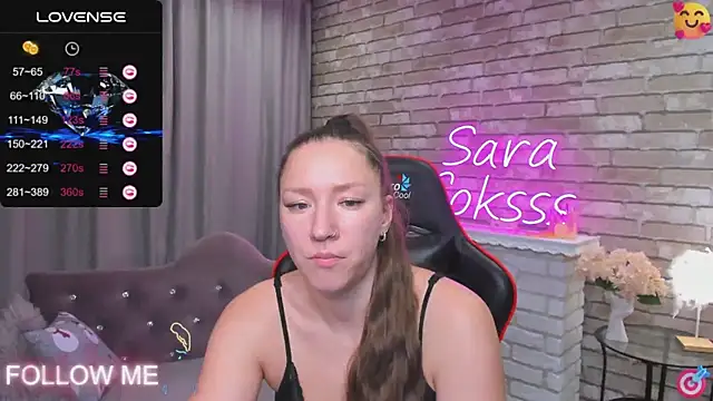 Snapshot of SarahCoksss chatting on 02.07.25 SarahCoksss online show from 02.07.25
