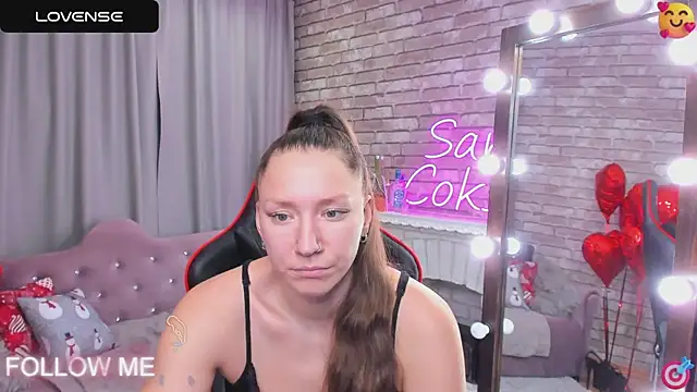 Snapshot of SarahCoksss chatting on 02.28.25 SarahCoksss online show from 02.28.25
