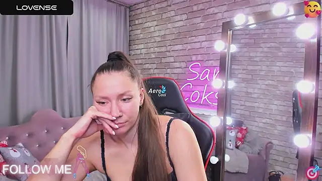 Snapshot of SarahCoksss chatting on 03.21.25 SarahCoksss online show from 03.21.25