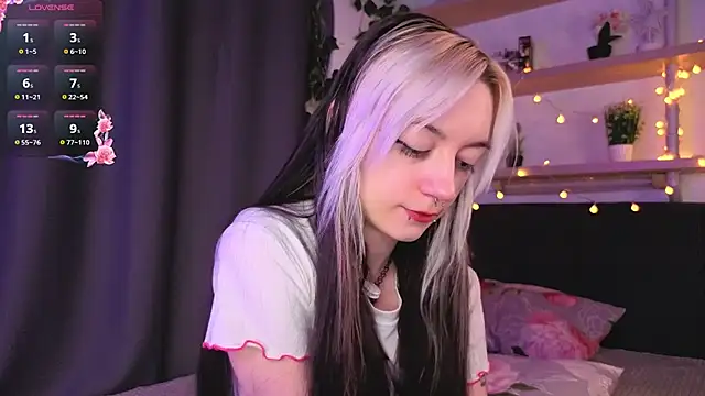 TristaRoht online show from 04.11.26