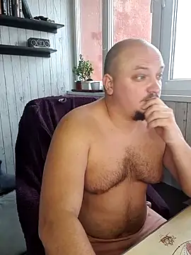 Snapshot of Pandasky chatting on 12.10.24 Pandasky online show from 12.10.24