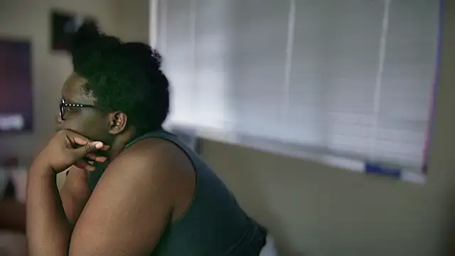 Yagurl  west online show from 02.24.25