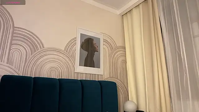 Snapshot of viviann_evans chatting on 02.11.26 viviann evans online show from 02.11.26