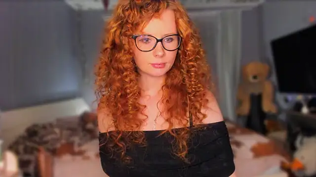 Snapshot of KlementinaBbG chatting on 03.04.26 KlementinaBbG online show from 03.04.26