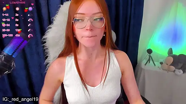 Snapshot of Asian_volcoba_a chatting on 03.06.25 Asian volcoba a online show from 03.06.25