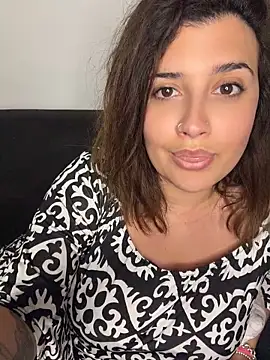 Novababy18 online show from 06.04.26