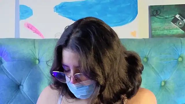 Paola Lyon  online show from 02.04.26