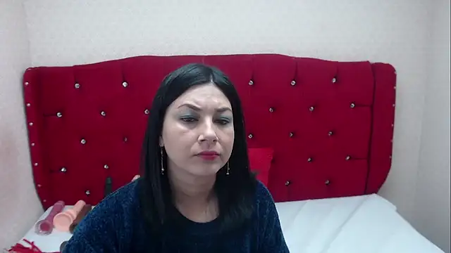 AdaFawxx online show from 09.13.25