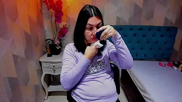 AdaFawxx online show from 01.18.26