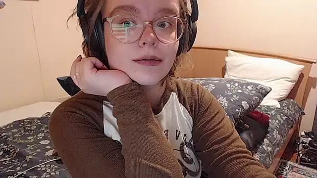 Chmiri cb online show from 11.22.25