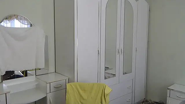 Snapshot of Zoro1999 chatting on 01.17.25 Zoro1999 online show from 01.17.25