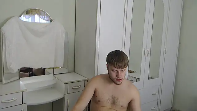 Snapshot of Zoro1999 chatting on 01.23.25 Zoro1999 online show from 01.23.25