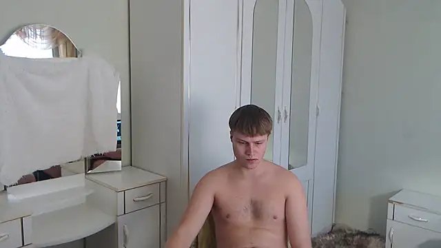 Snapshot of Zoro1999 chatting on 01.28.25 Zoro1999 online show from 01.28.25