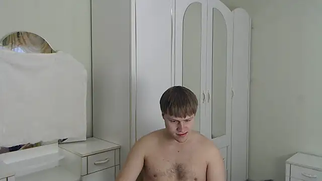 Snapshot of Zoro1999 chatting on 02.28.25 Zoro1999 online show from 02.28.25