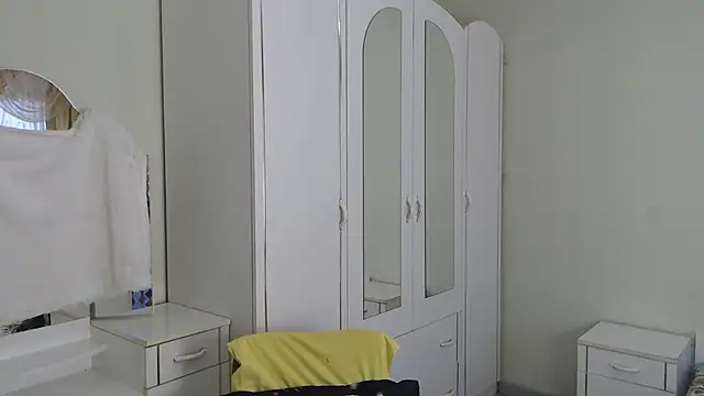 Snapshot of Zoro1999 chatting on 03.12.25 Zoro1999 online show from 03.12.25