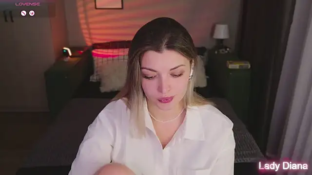 LancasterLady online show from 11.19.25